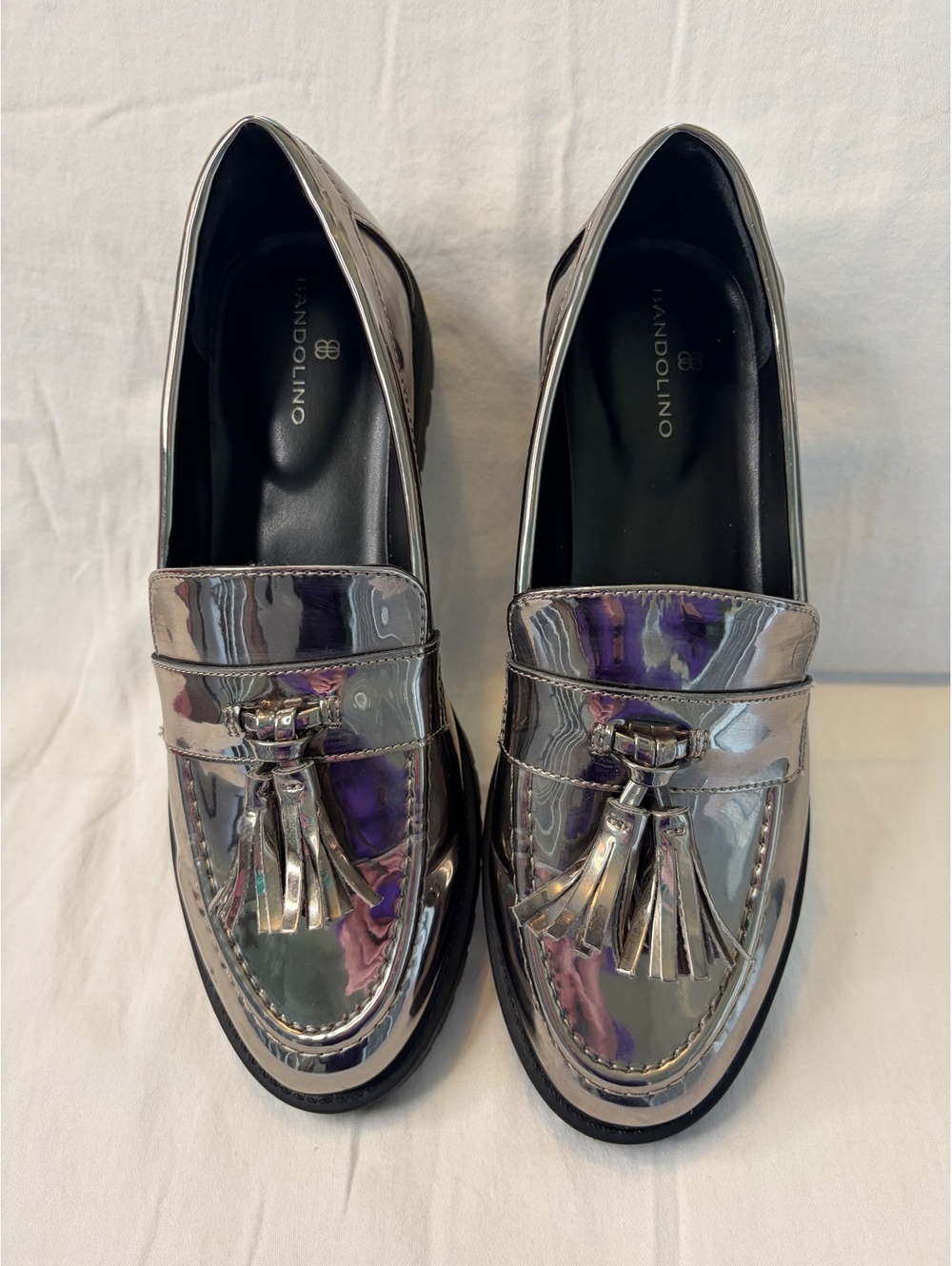 Women's Metallic Silver Tassel Loafers Lug Sole - 7.5